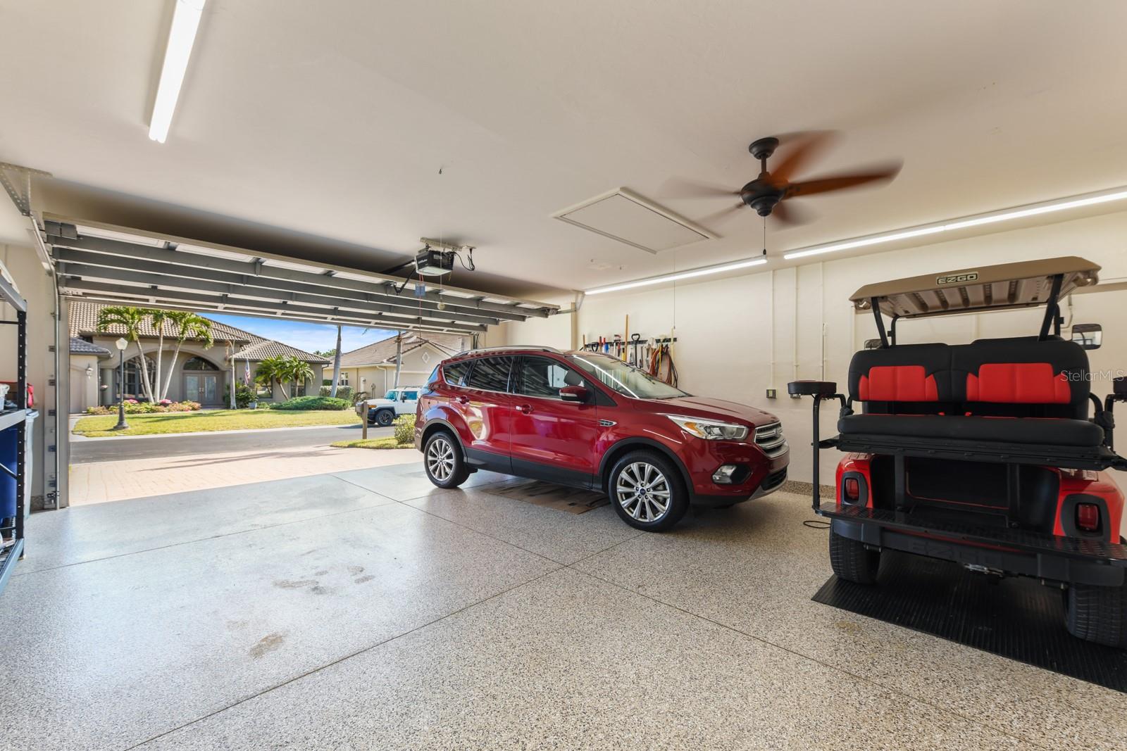 LINKSIDE AT BURNT STORE MARINA - Residential