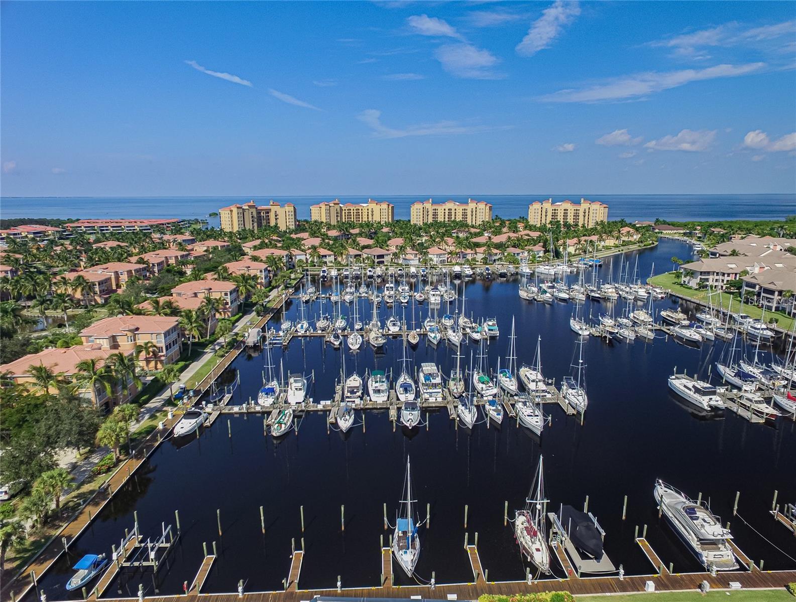 LINKSIDE AT BURNT STORE MARINA - Residential