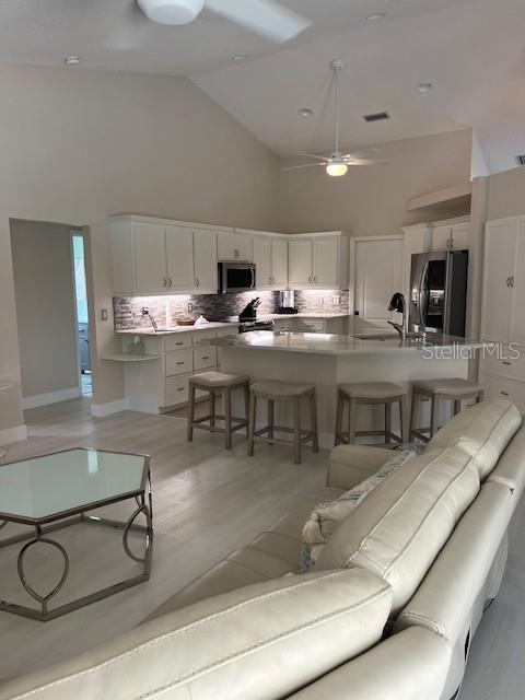 THE LAKES OF JACARANDA - Residential Lease