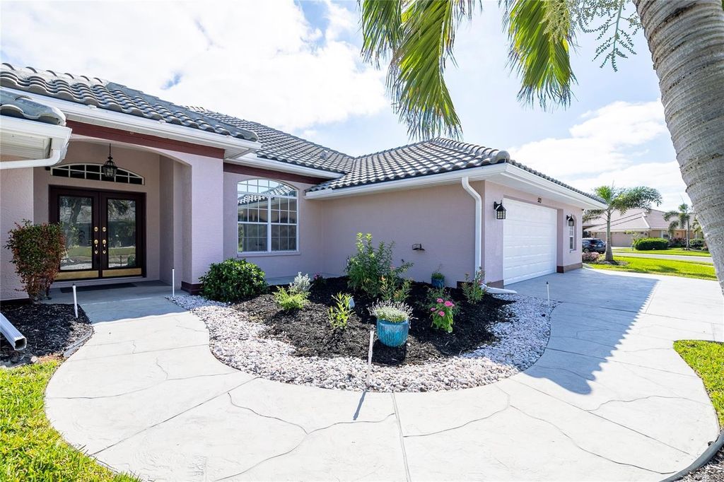 Photo of 521 Pennyroyal Place, Venice, FL 34293 (MLS # A4675871)