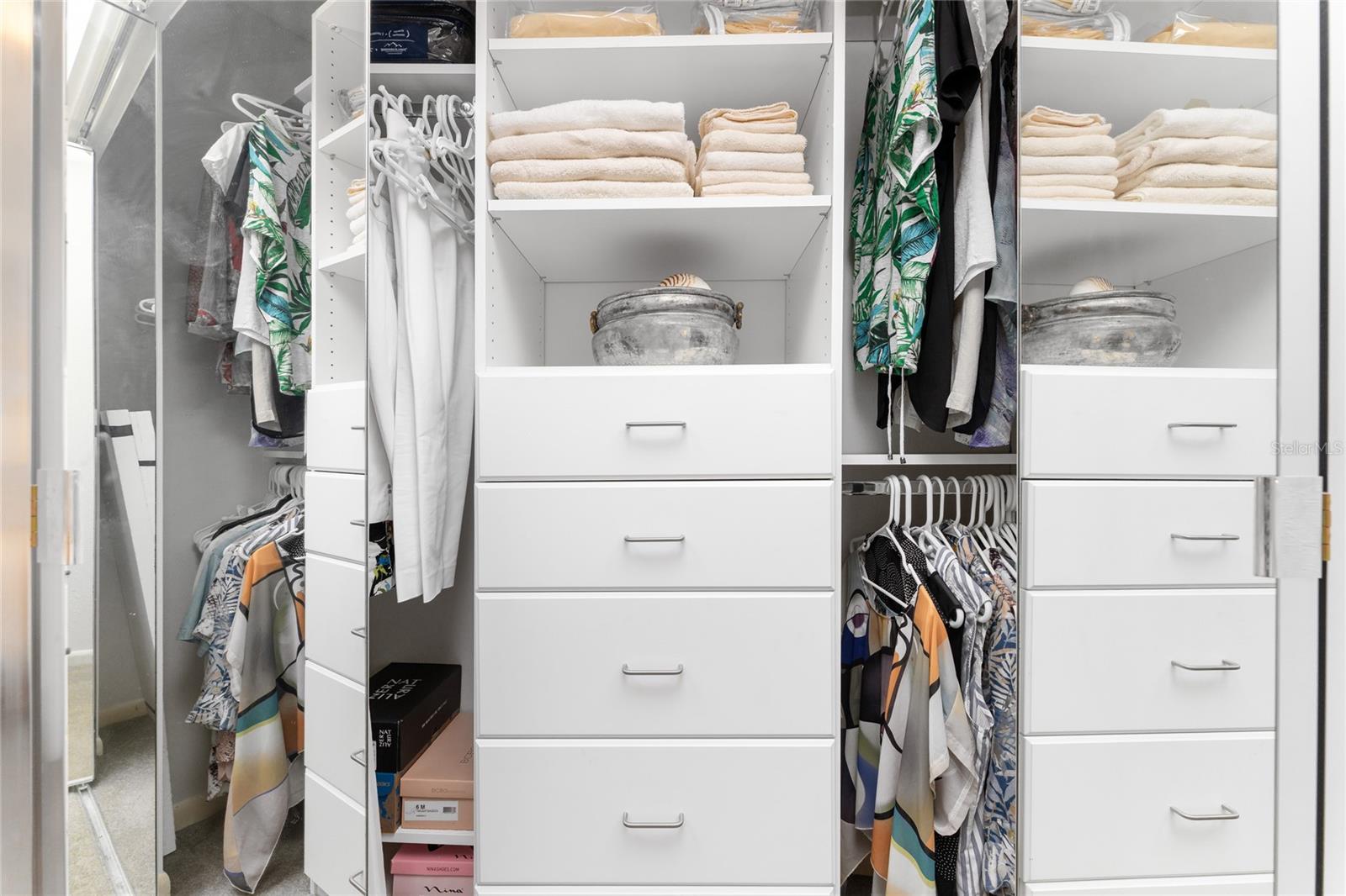 SANDPIPER KEY BLDG 05 - Residential