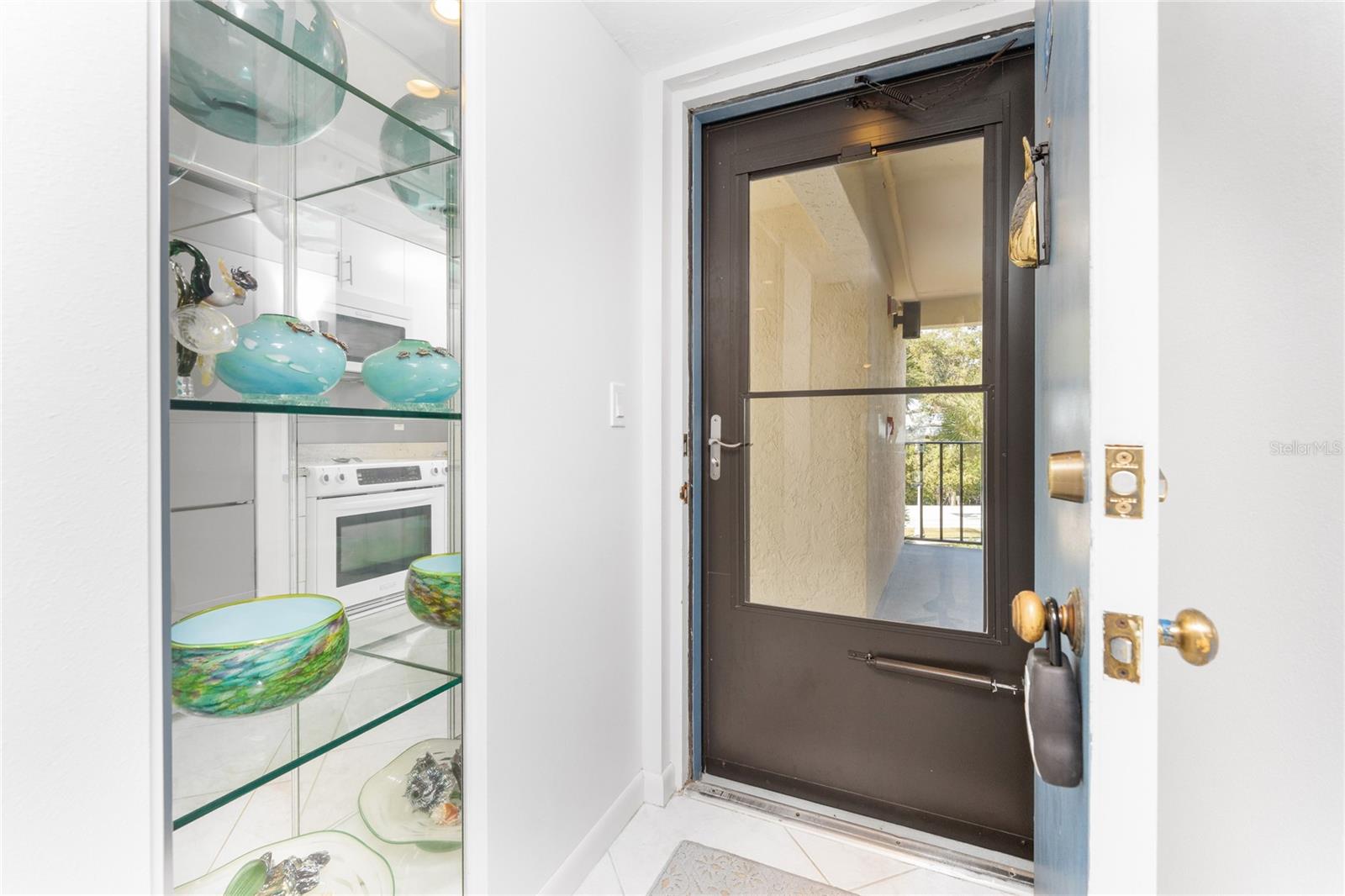 SANDPIPER KEY BLDG 05 - Residential