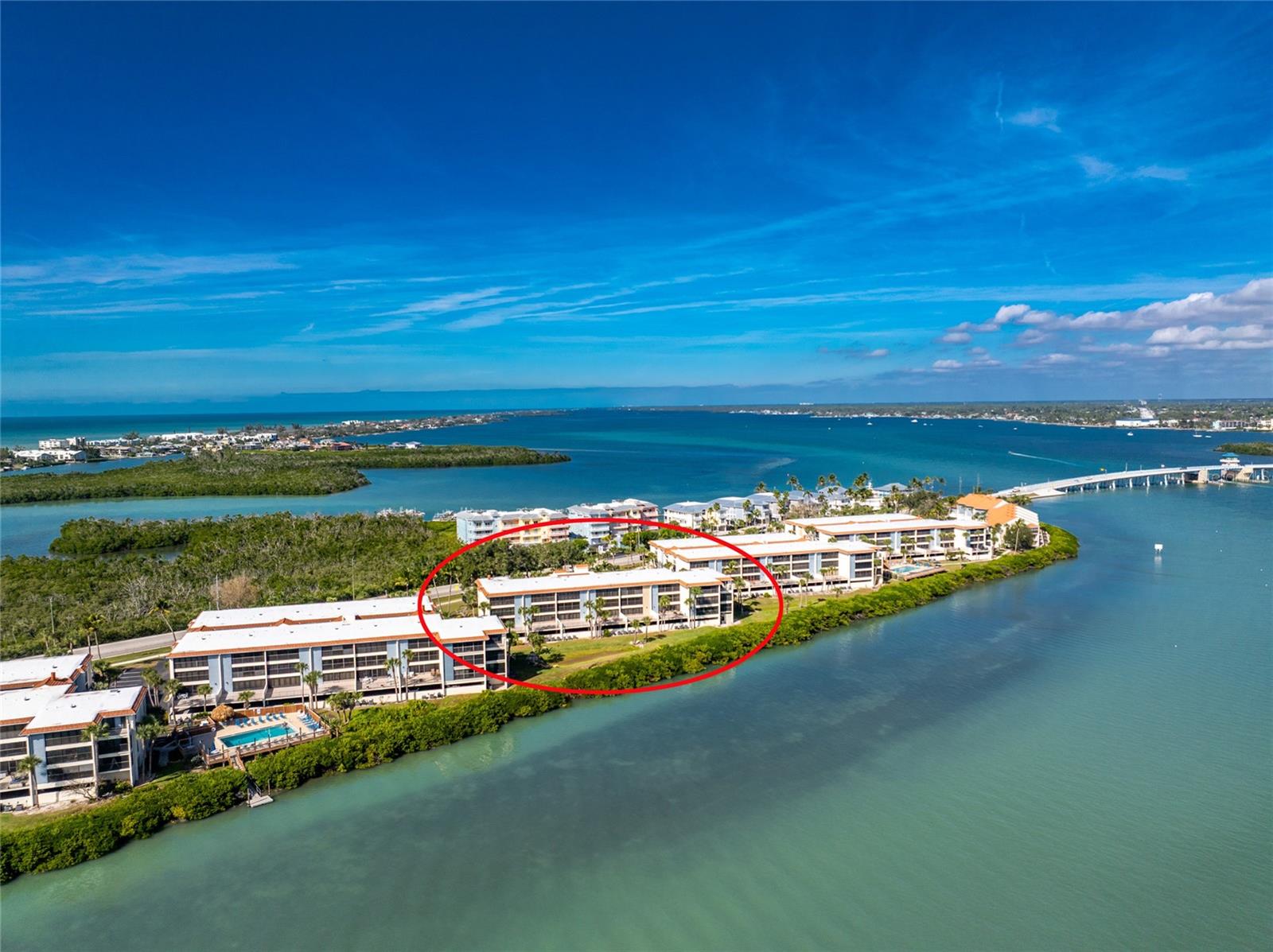 SANDPIPER KEY BLDG 05 - Residential