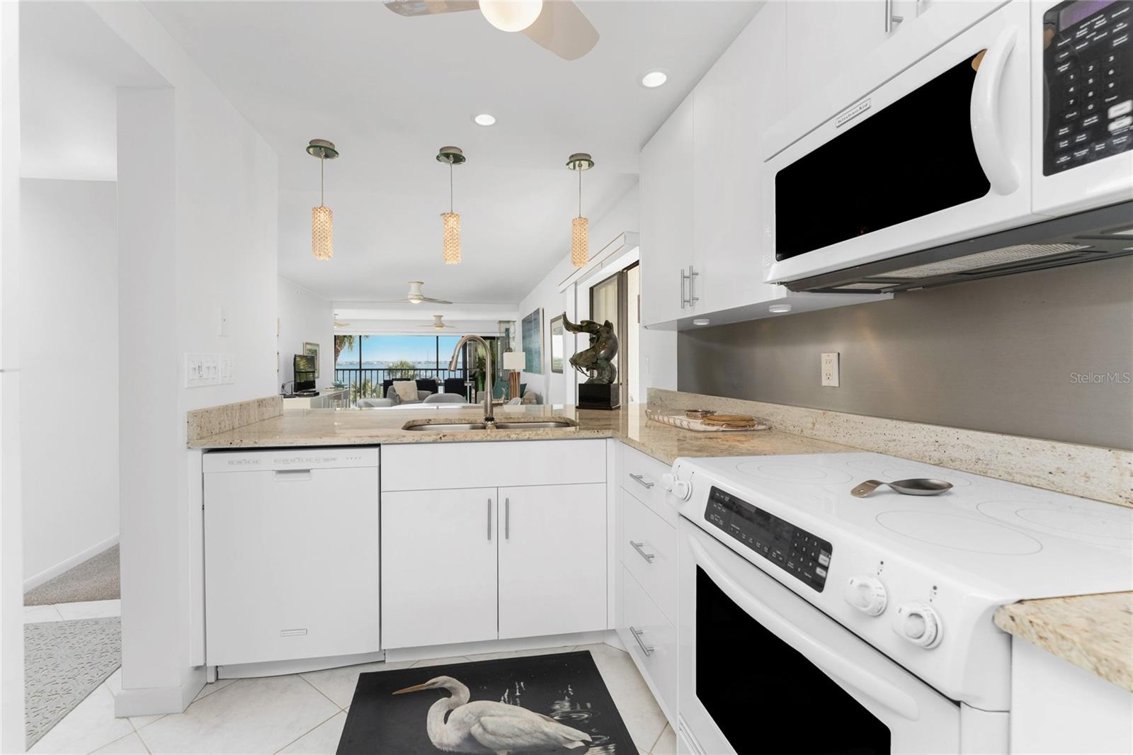 SANDPIPER KEY BLDG 05 - Residential