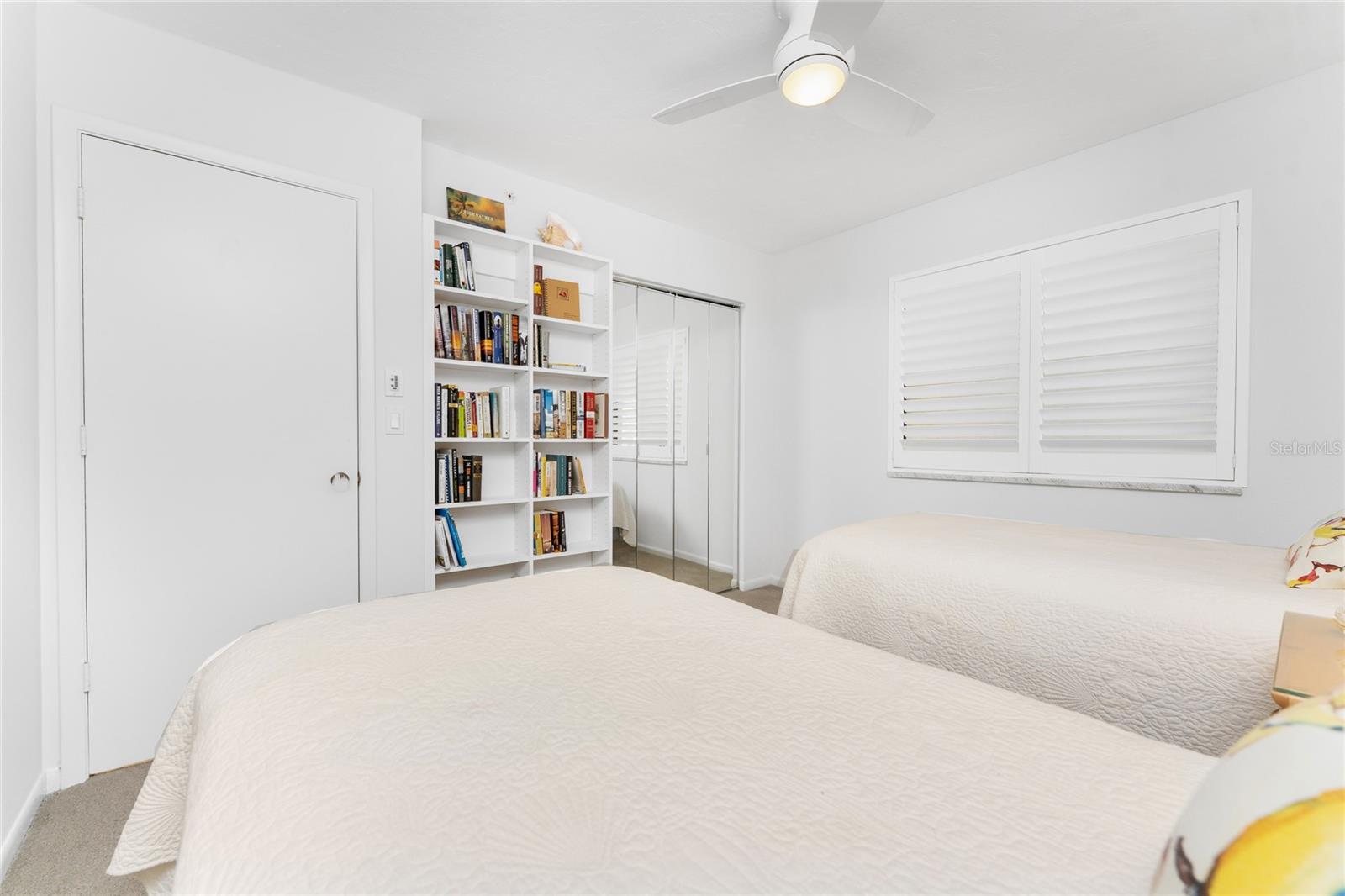 SANDPIPER KEY BLDG 05 - Residential