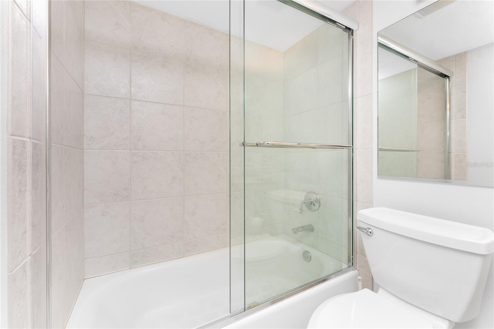 SANDPIPER KEY BLDG 05 - Residential