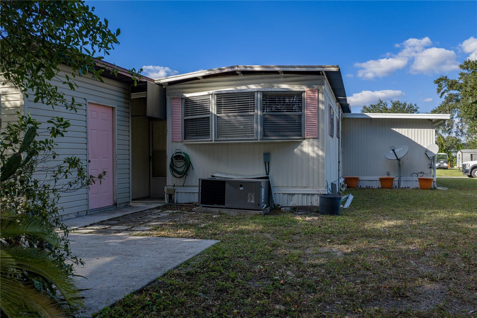 SHADY OAKS MOBILE MODULAR ESTATES - Residential