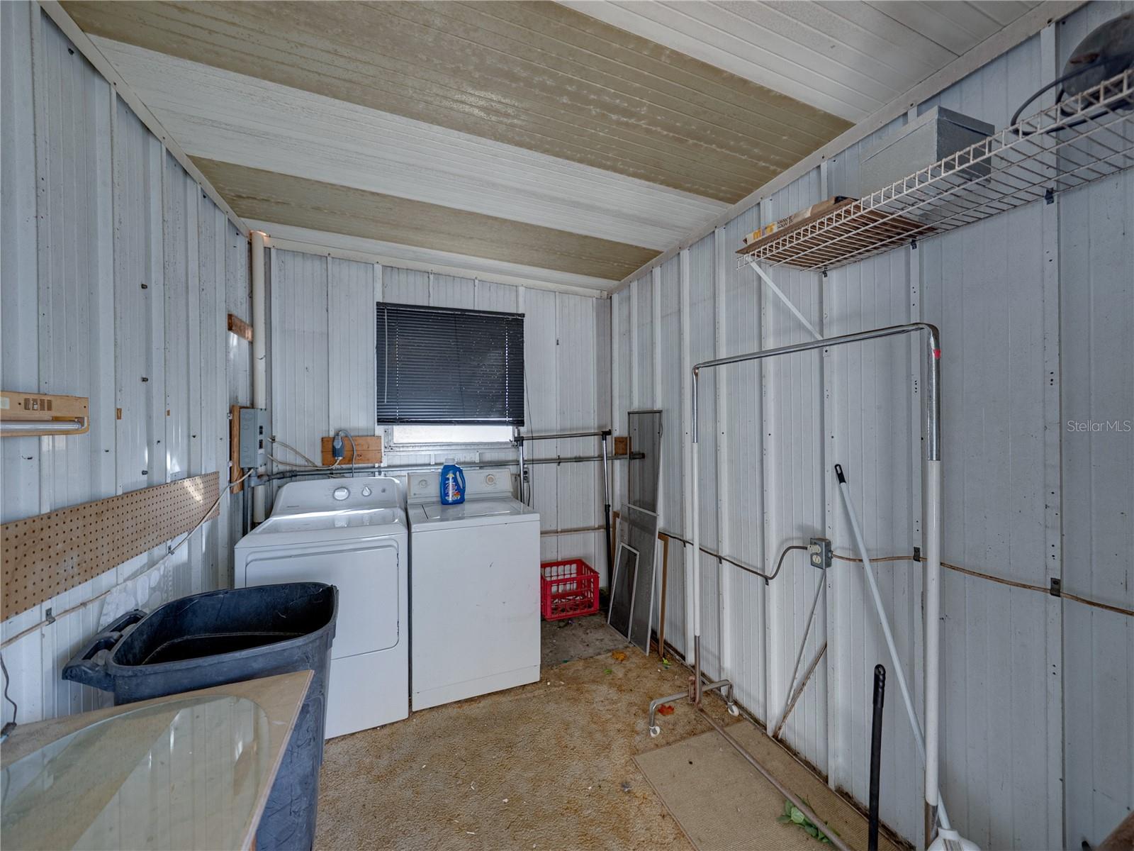 SHADY OAKS MOBILE MODULAR ESTATES - Residential