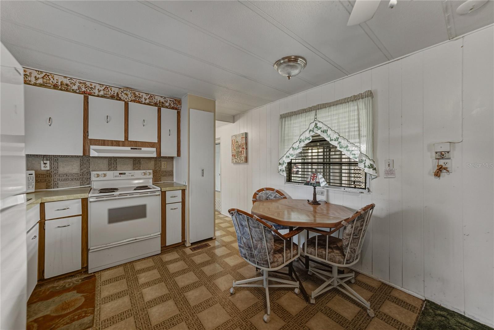 SHADY OAKS MOBILE MODULAR ESTATES - Residential