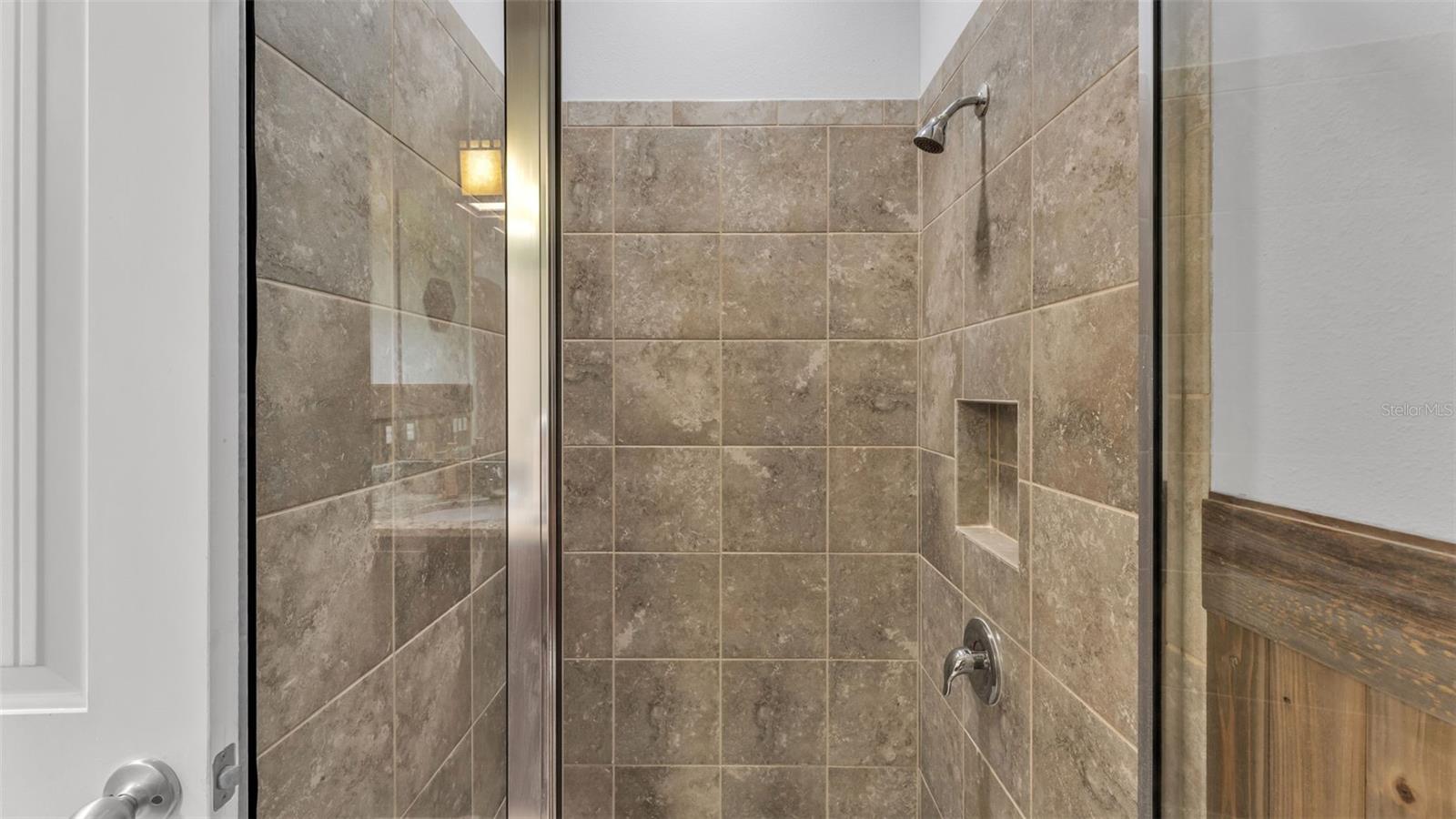 TERRALARGO PH 02 - Residential