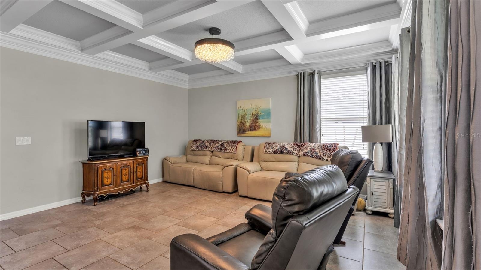 TERRALARGO PH 02 - Residential