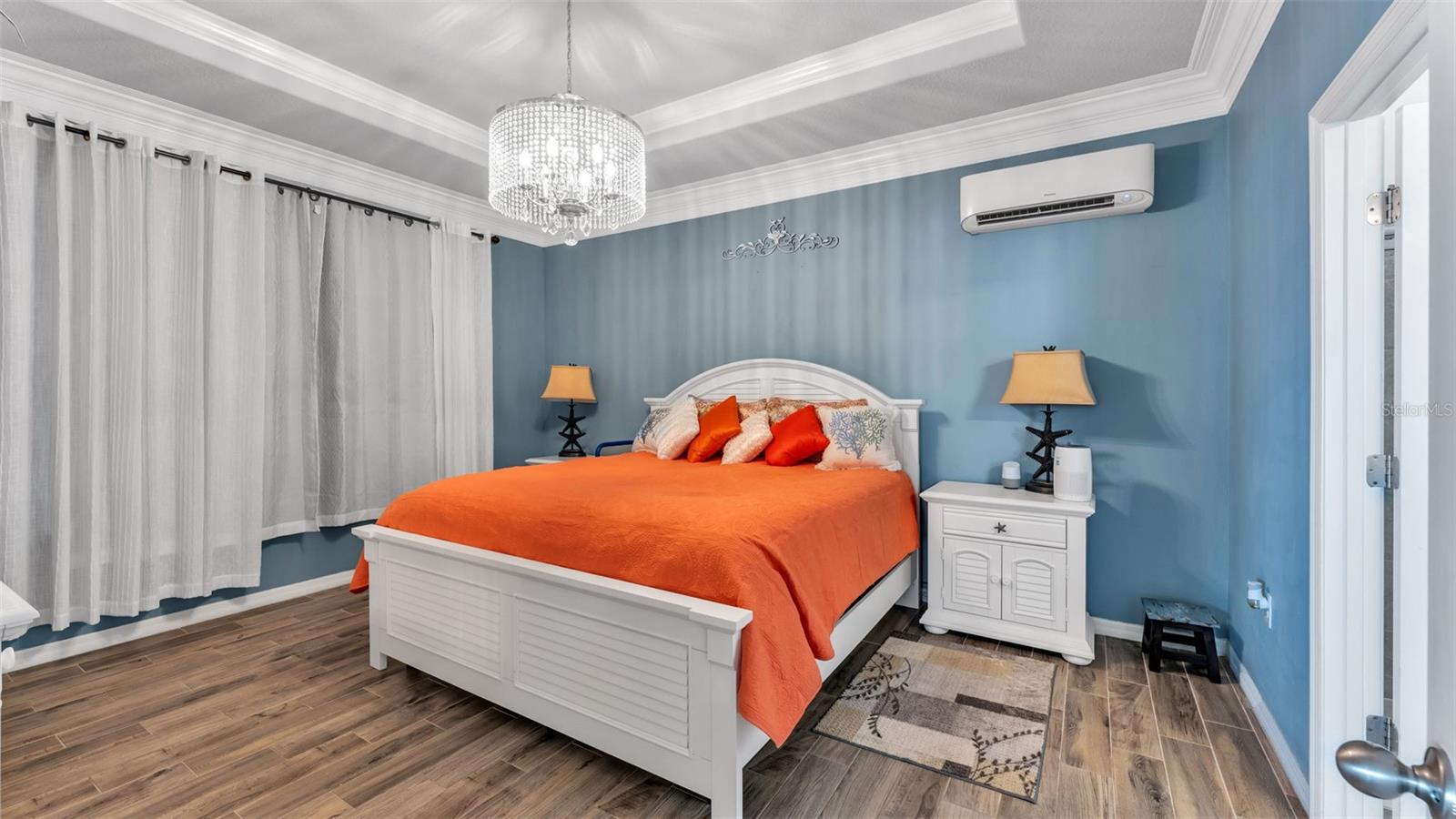 TERRALARGO PH 02 - Residential