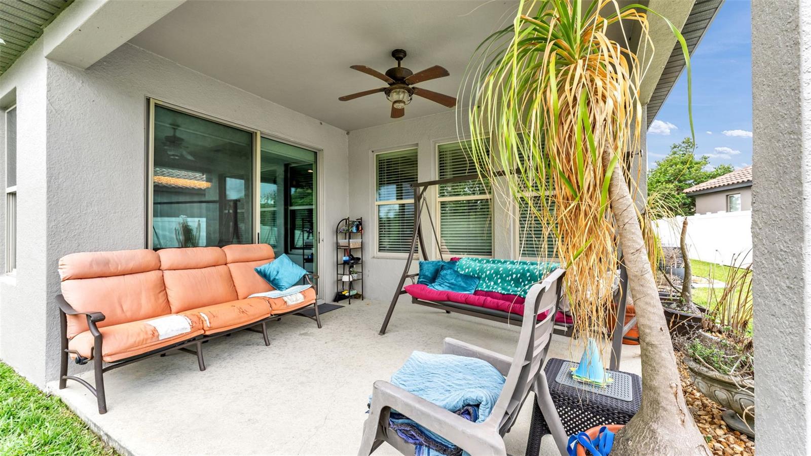 TERRALARGO PH 02 - Residential