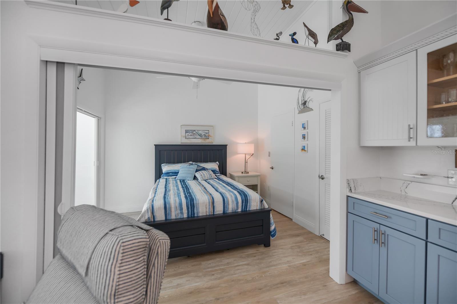 TARPON CENTER VILLAS - Residential