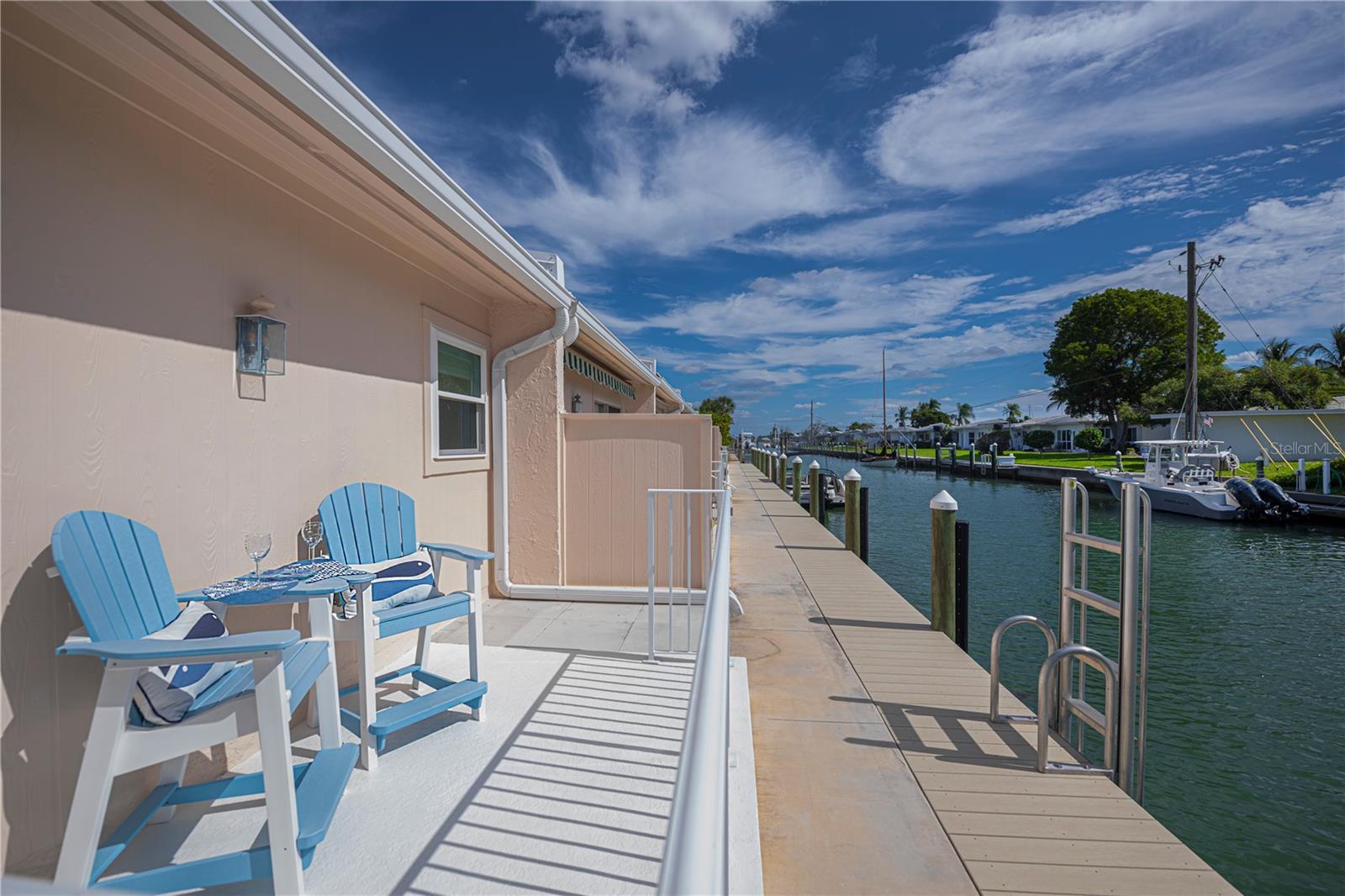 TARPON CENTER VILLAS - Residential