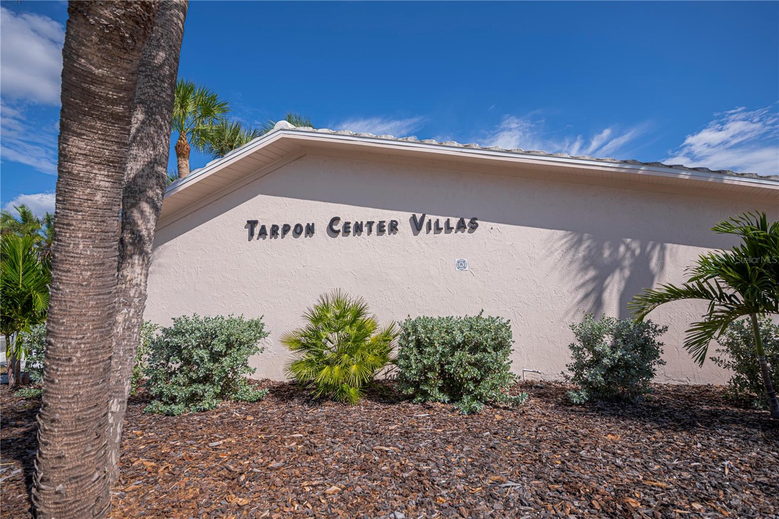 TARPON CENTER VILLAS - Residential