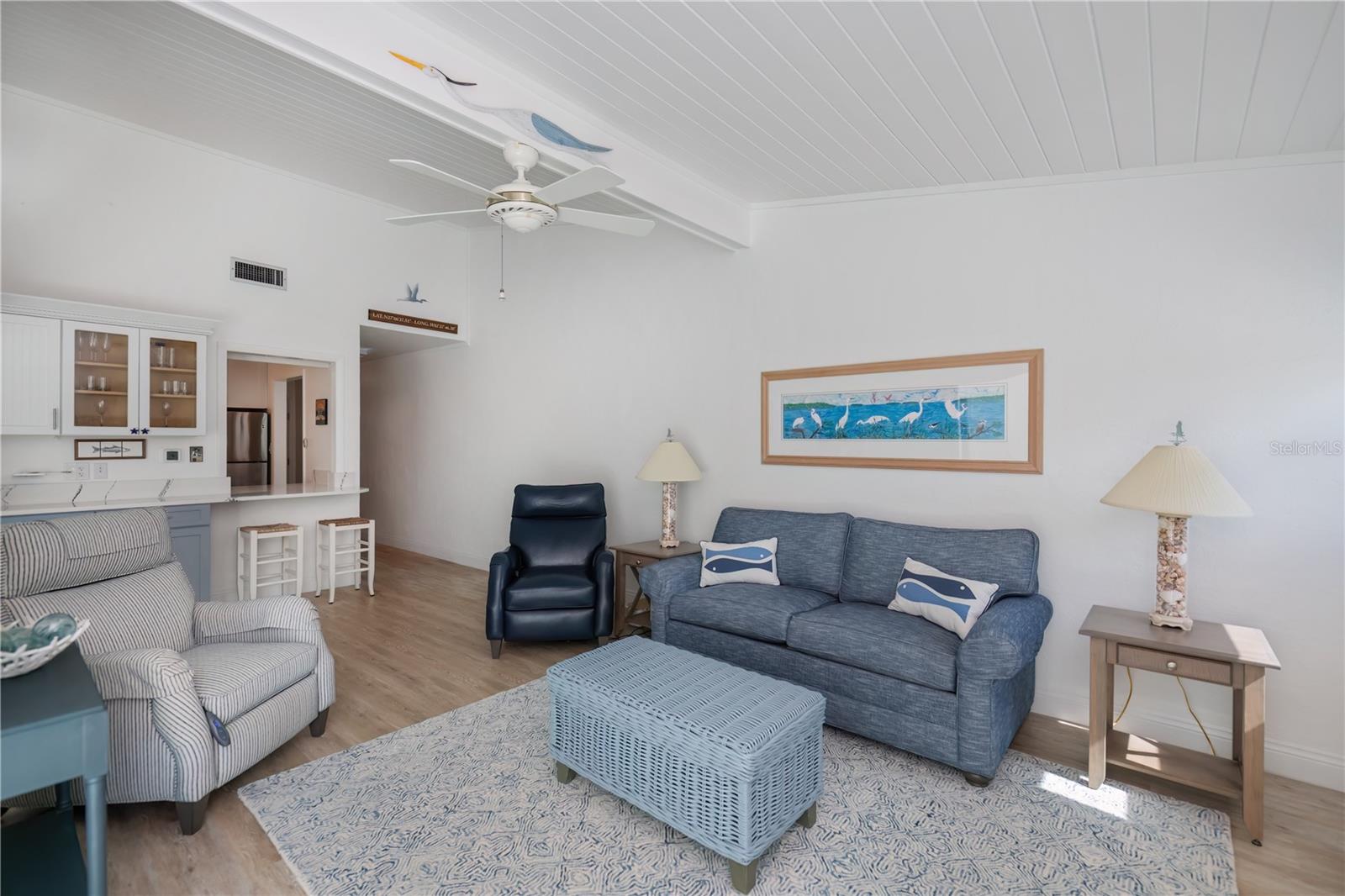 TARPON CENTER VILLAS - Residential