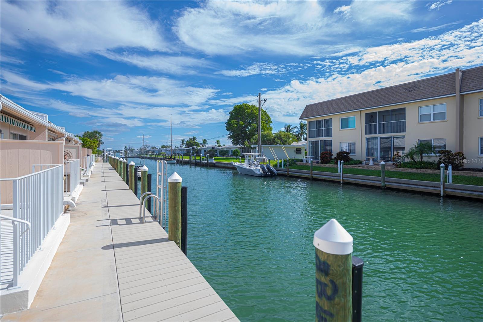 TARPON CENTER VILLAS - Residential