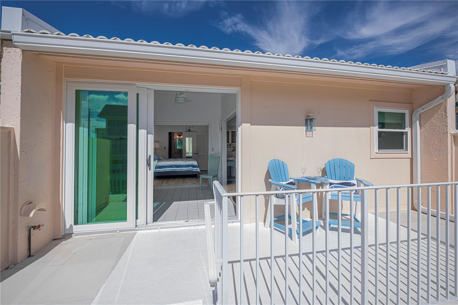 TARPON CENTER VILLAS - Residential