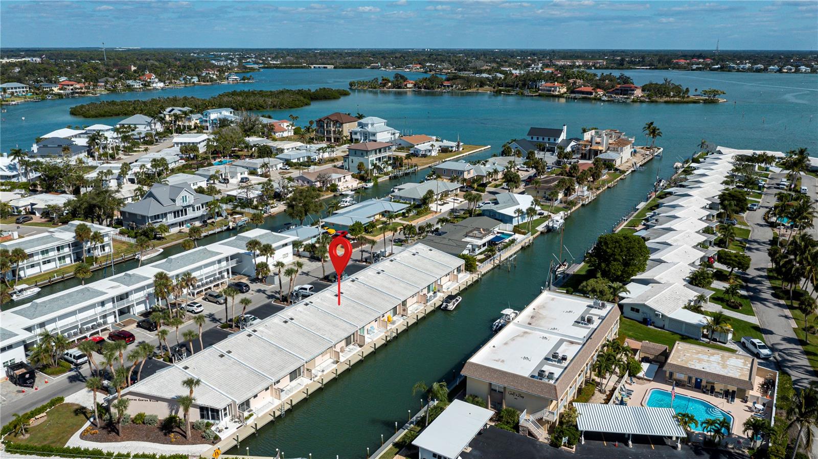 TARPON CENTER VILLAS - Residential