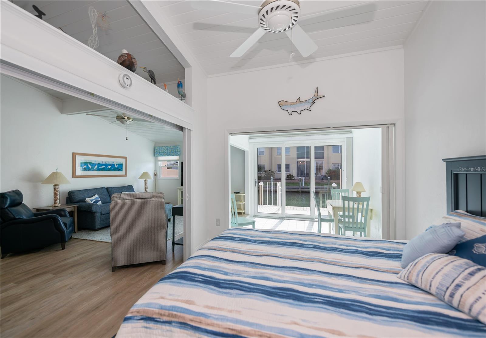 TARPON CENTER VILLAS - Residential