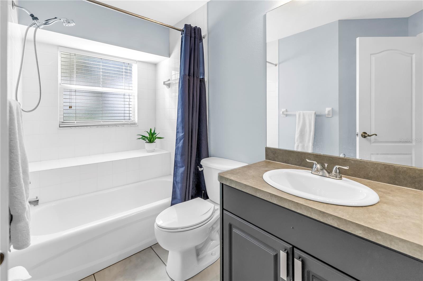 BARRINGTON HILLS - Residential