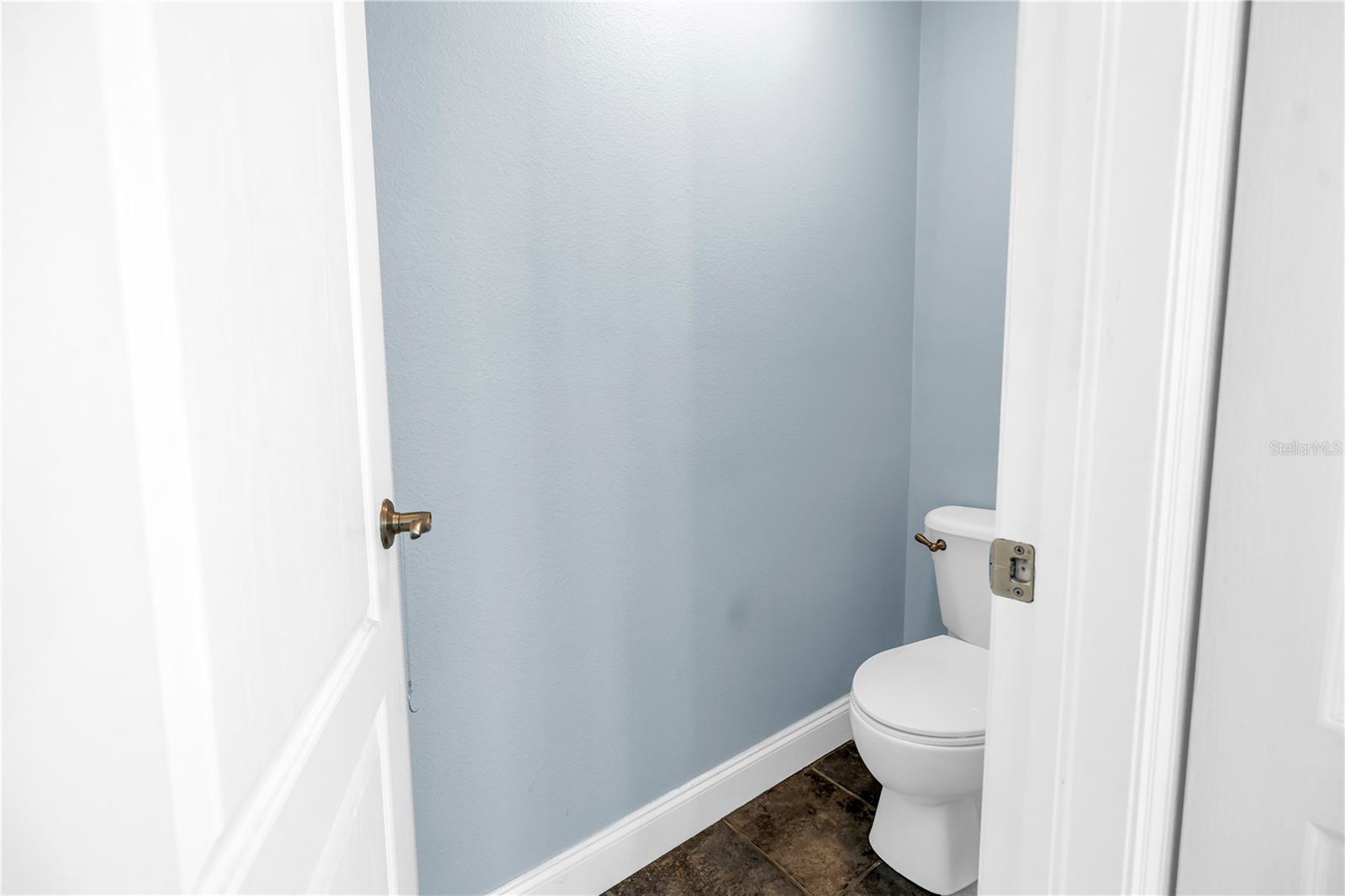 BARRINGTON HILLS - Residential