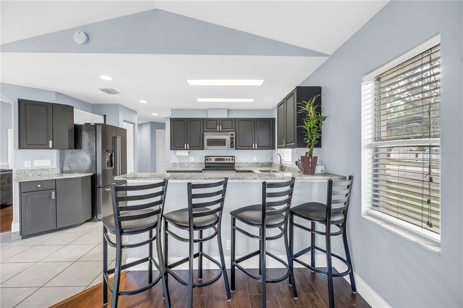 BARRINGTON HILLS - Residential