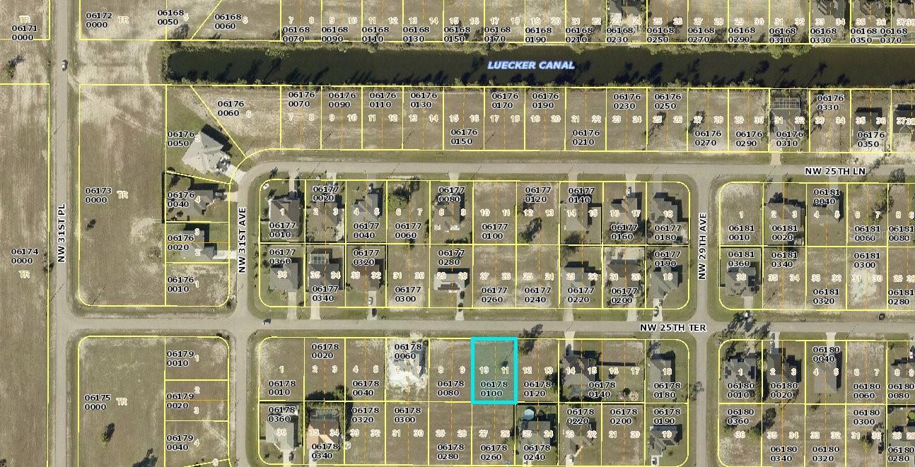 Build your dream home on this amazing piece of property that is ready without having trees removed. NO FLOOD ZONE, Very close to the Punta Gorda Airport, Restaurant, shopping and beaches