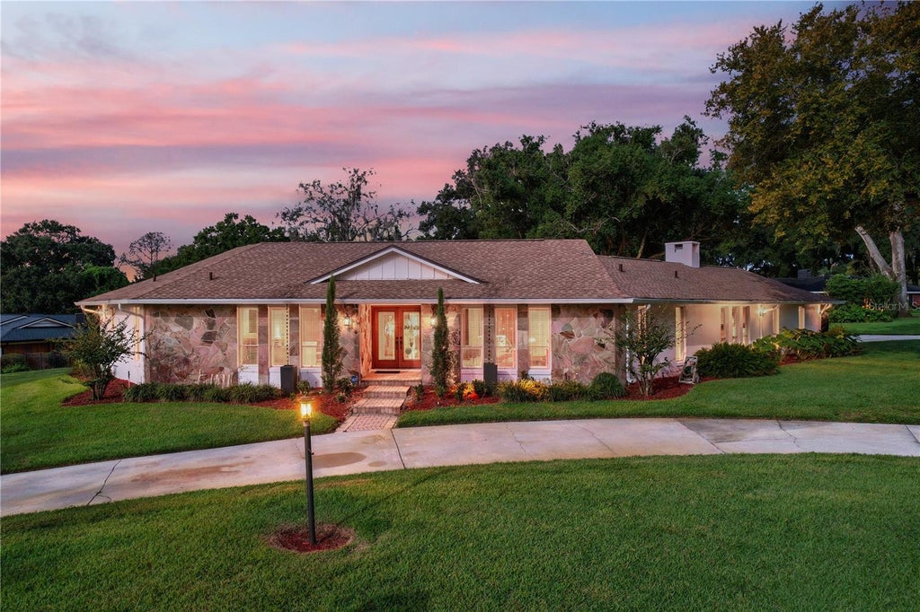 Photo of 1678 Kingston Road, Longwood, FL 32750 (MLS # O6440818)