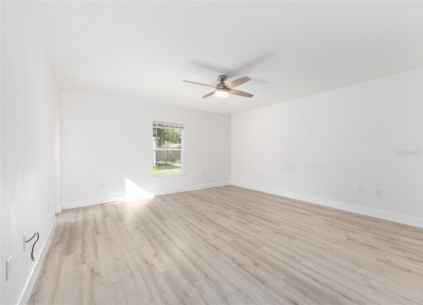 OCALA ESTATE - Residential Lease