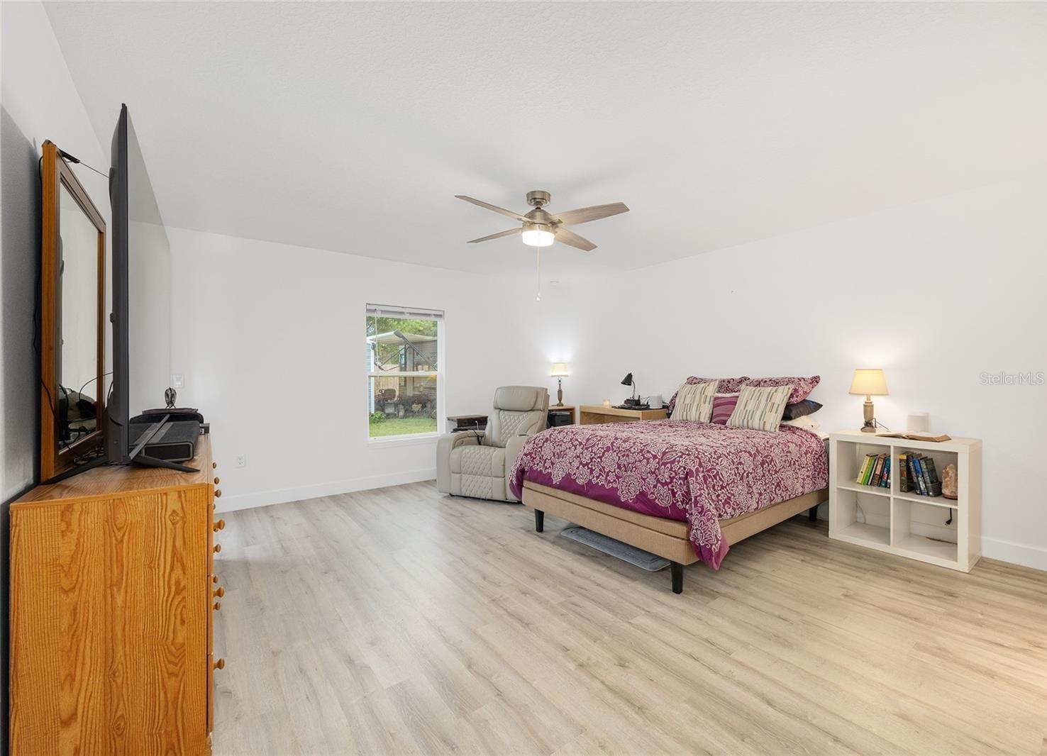 OCALA ESTATE - Residential Lease