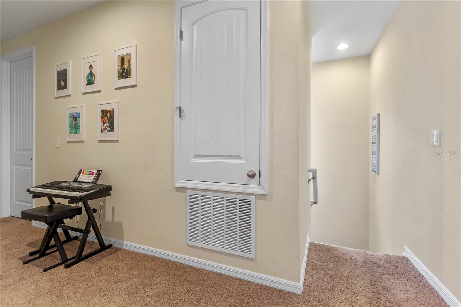 SIGNATURE LAKES PH 2A - Residential Lease