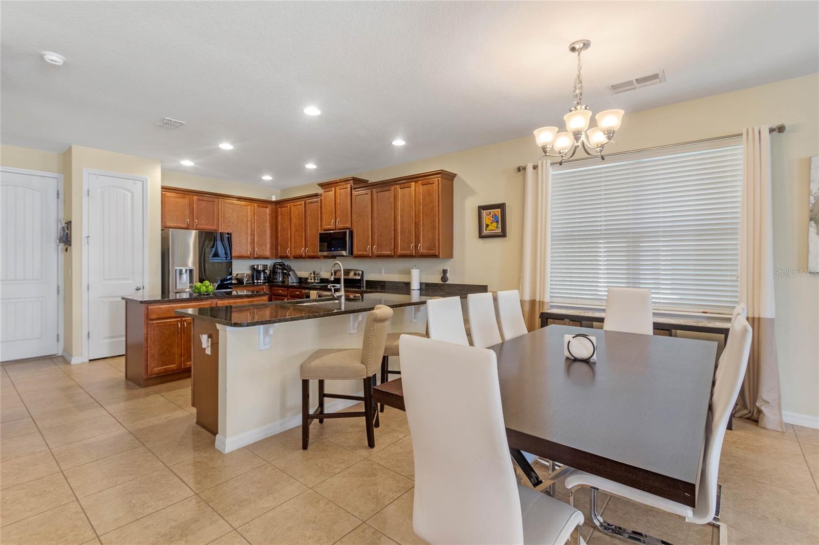 SIGNATURE LAKES PH 2A - Residential Lease