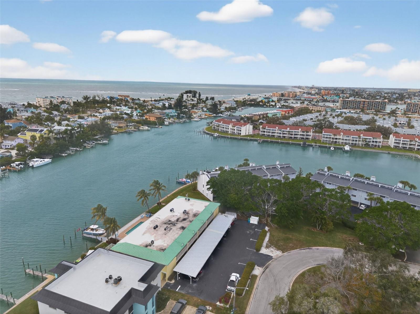 LEPORELLO CONDO RESIDENCE - Residential