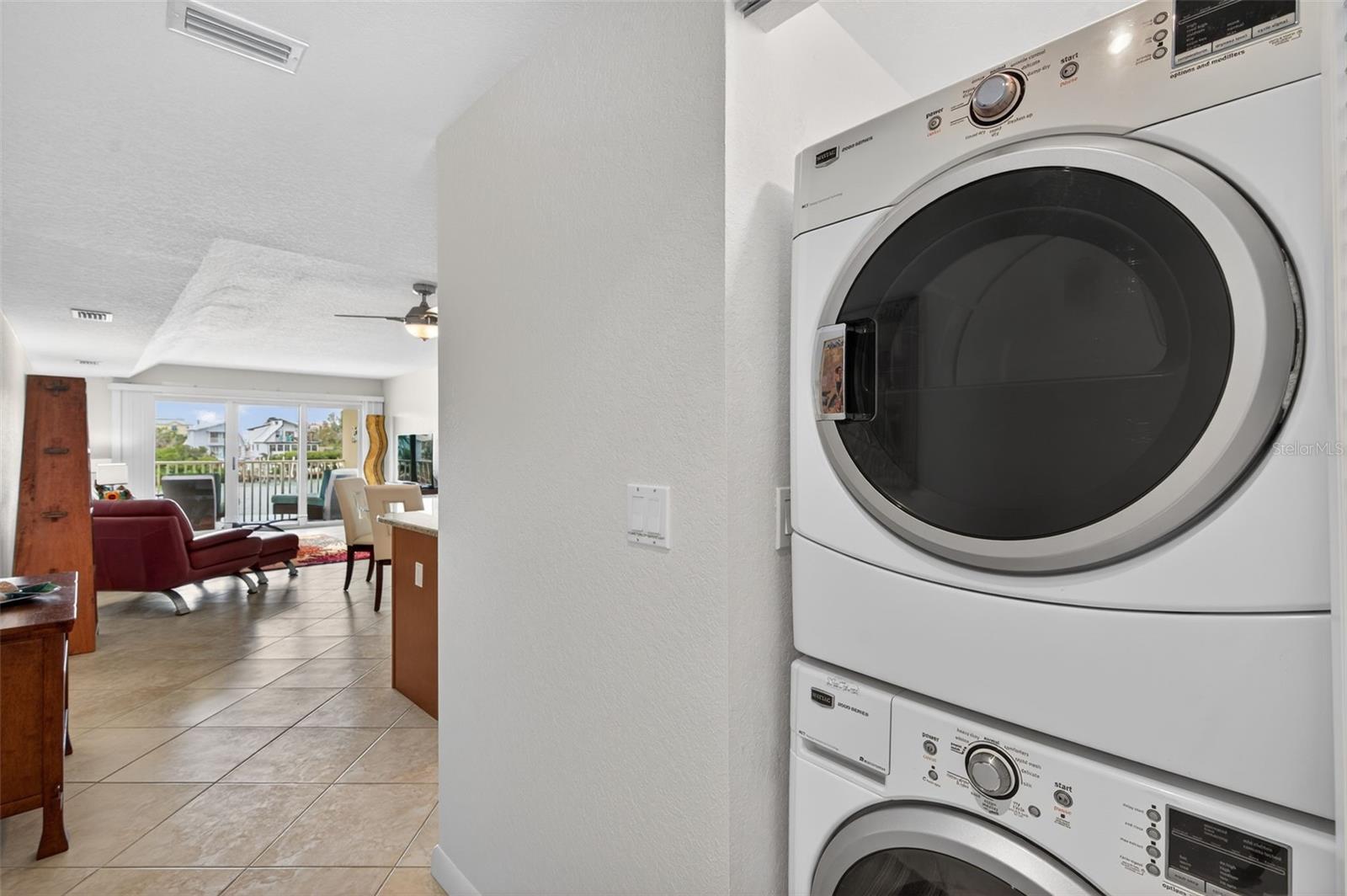 LEPORELLO CONDO RESIDENCE - Residential