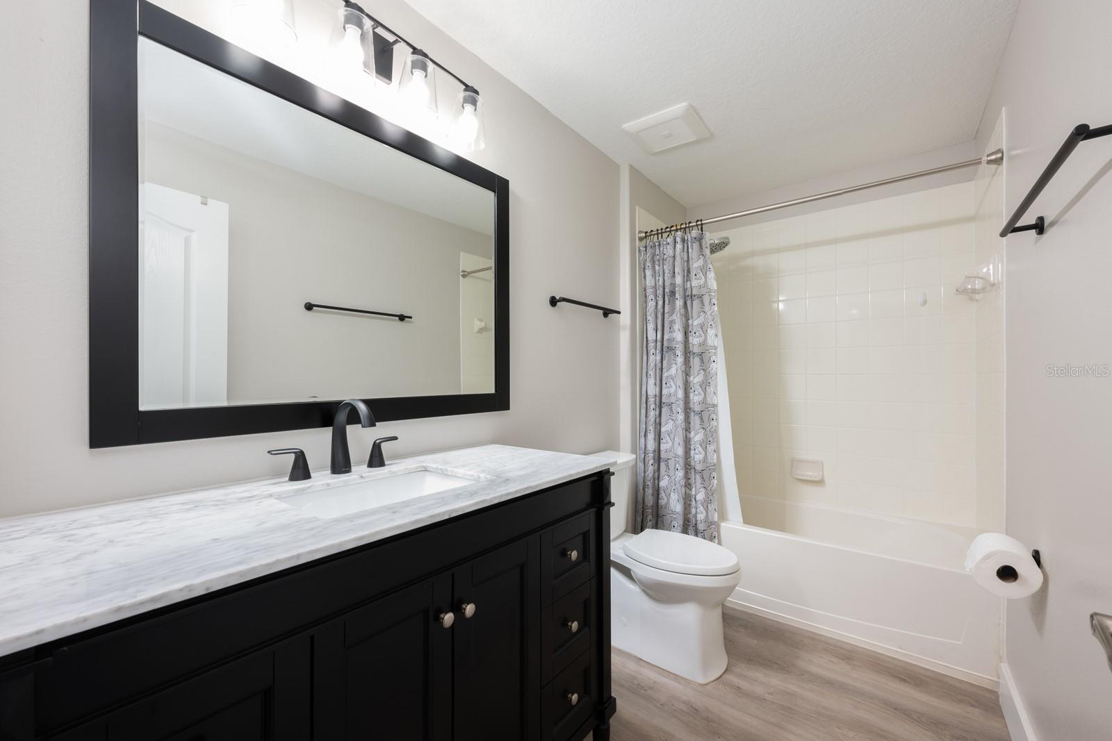 SIGNATURE LAKES PH 02 A B H I J - Residential