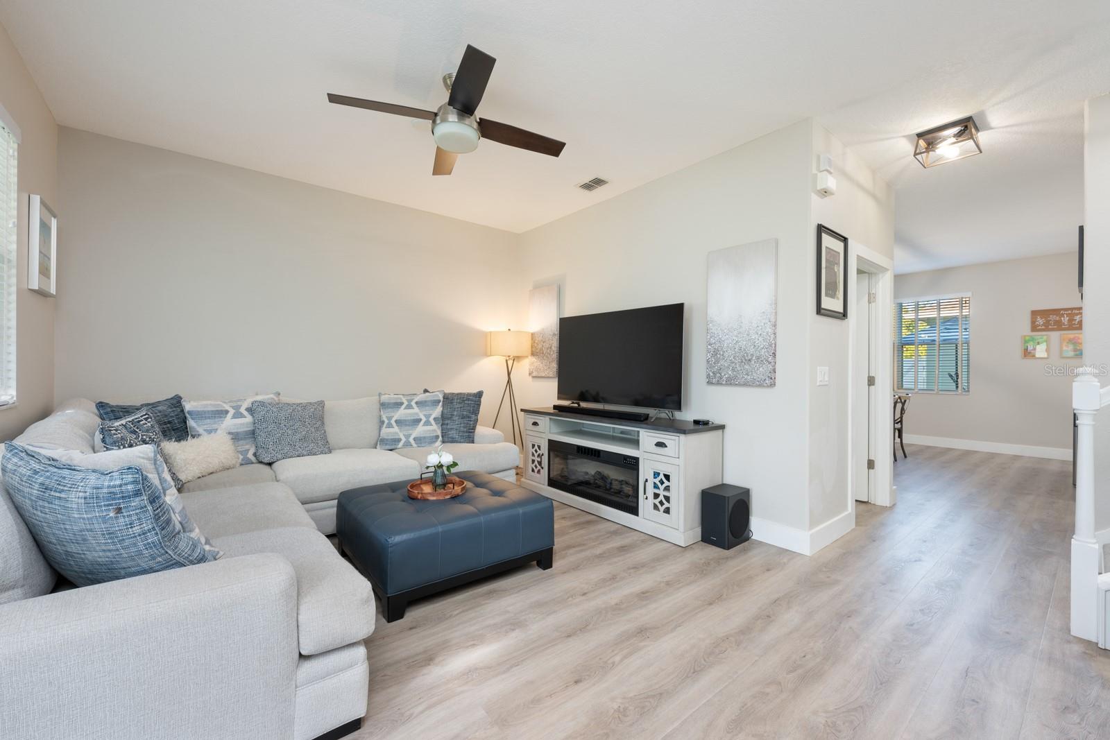 SIGNATURE LAKES PH 02 A B H I J - Residential