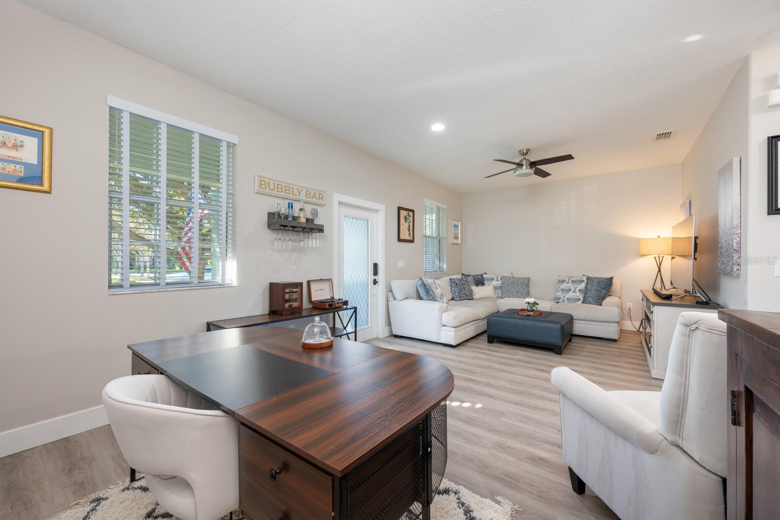 SIGNATURE LAKES PH 02 A B H I J - Residential