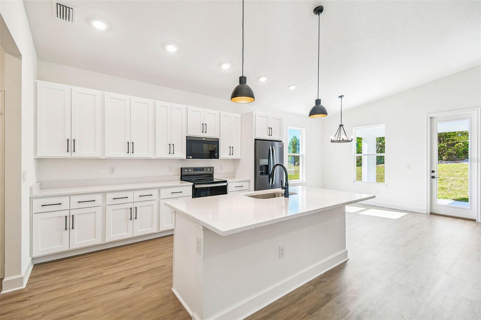 SPRING HILL - Residential