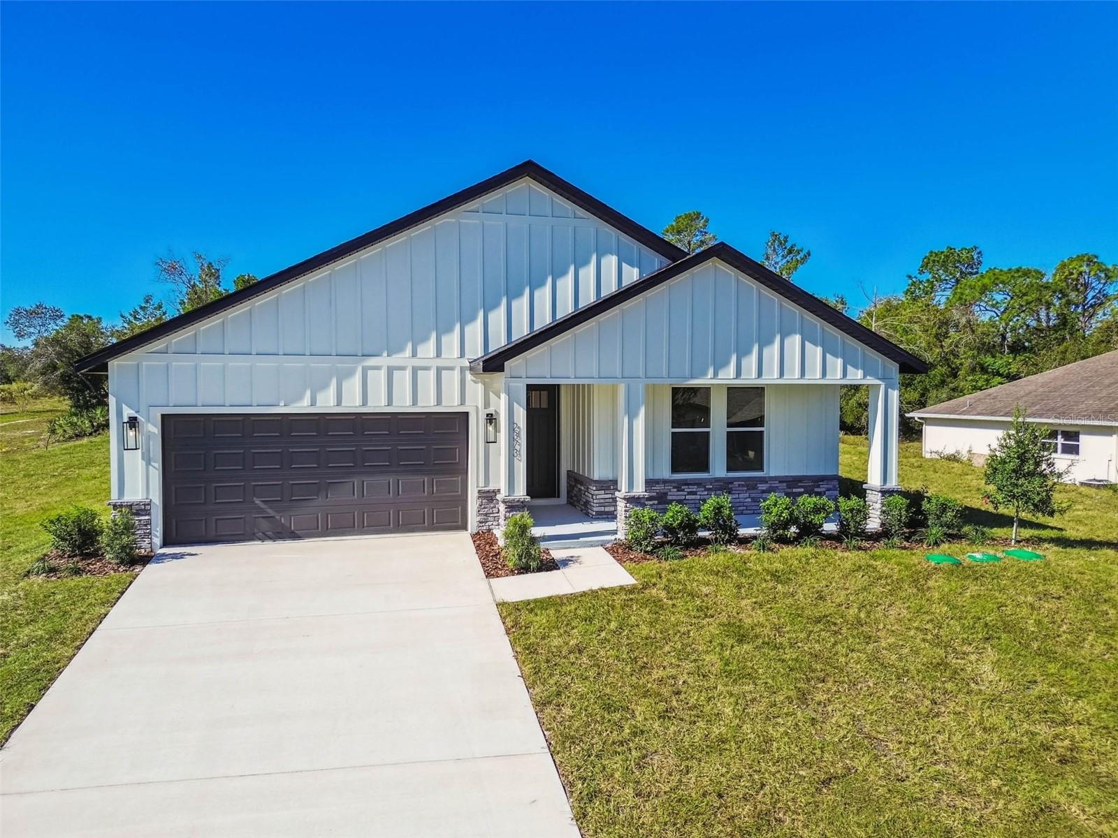 SPRING HILL - Residential