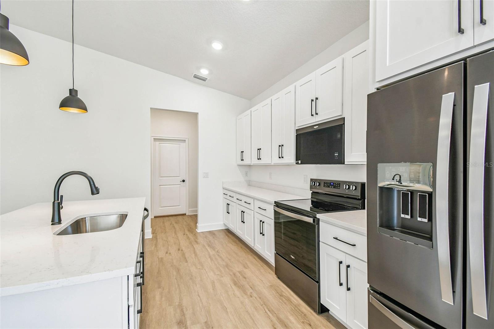 SPRING HILL - Residential