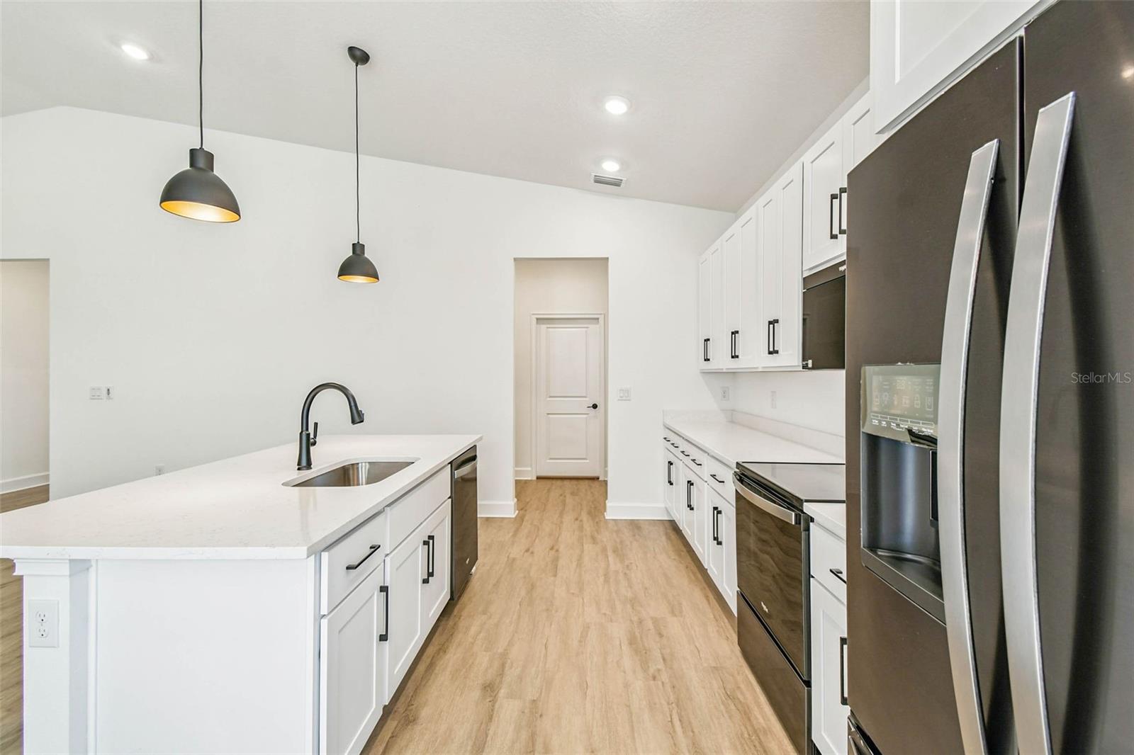 SPRING HILL - Residential