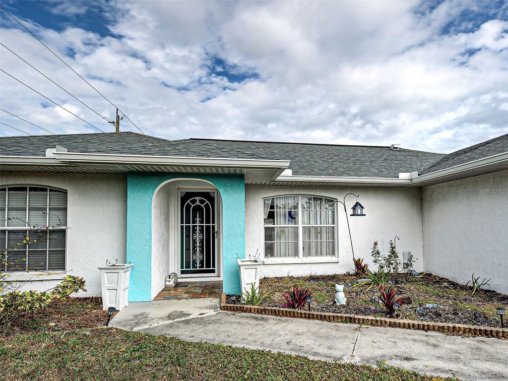 Photo of 11010 Greenway Avenue, Englewood, FL 34224 (MLS # N6142666)