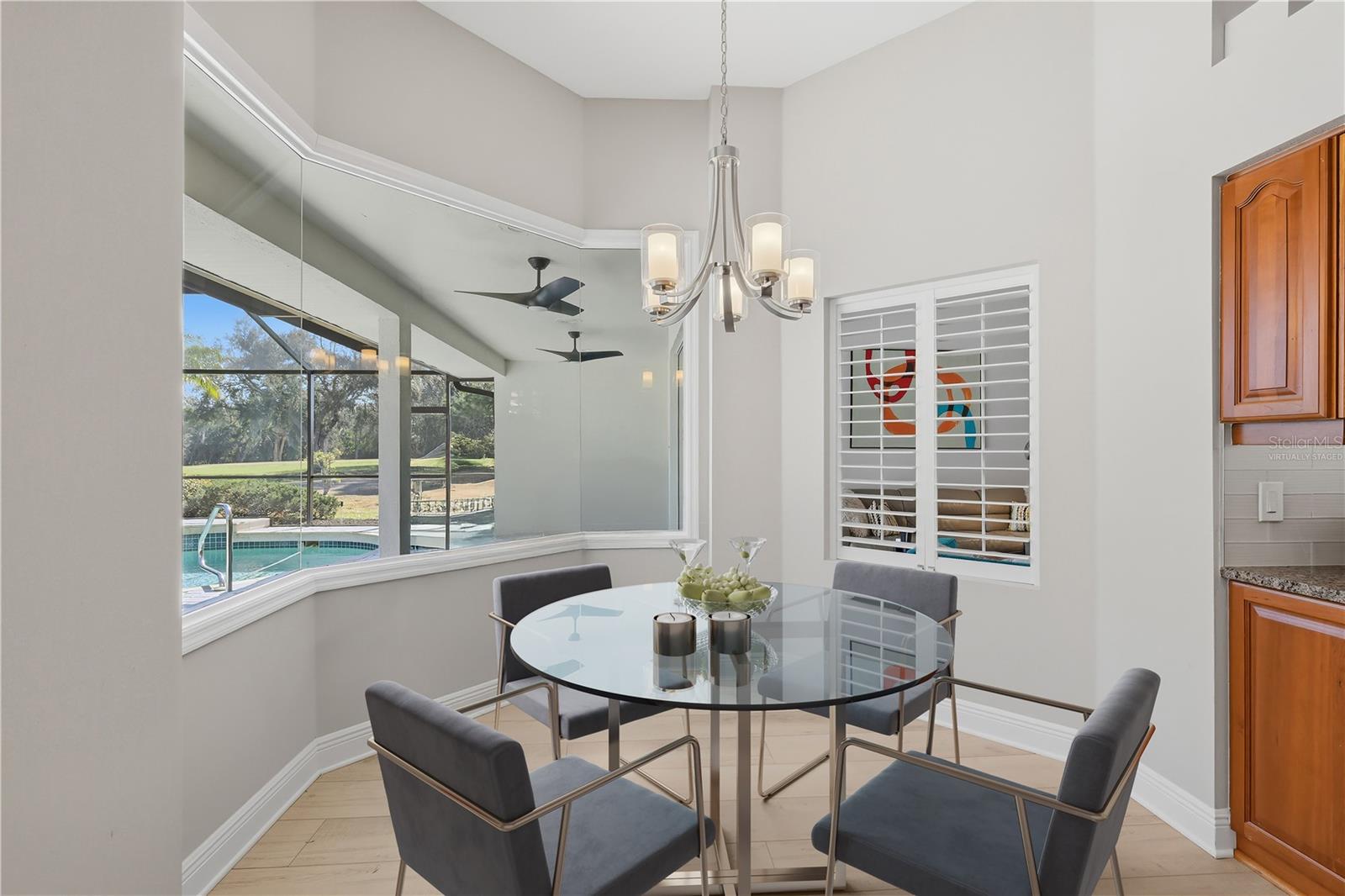 LINKS AT PALM-AIRE - Residential