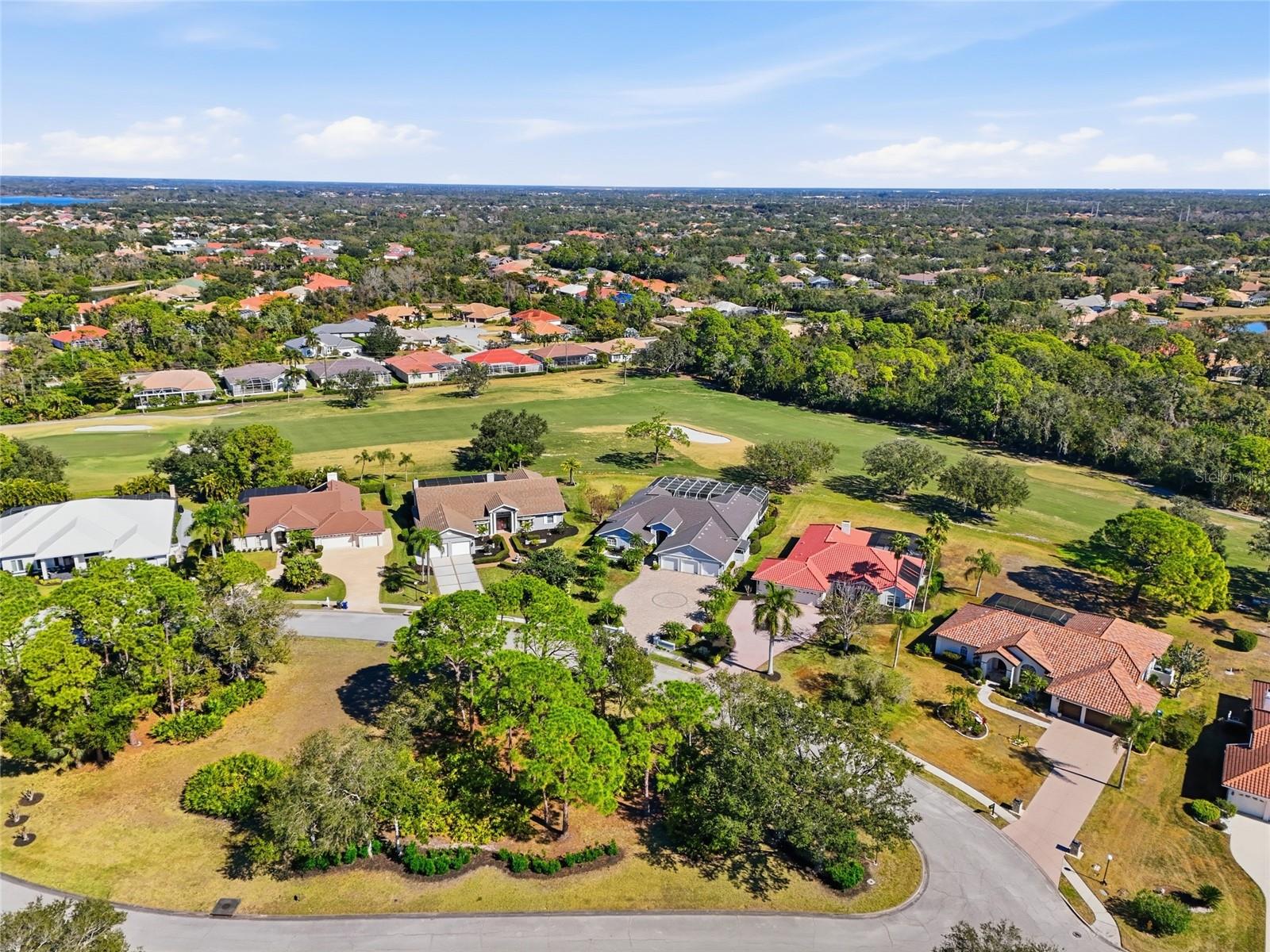 LINKS AT PALM-AIRE - Residential