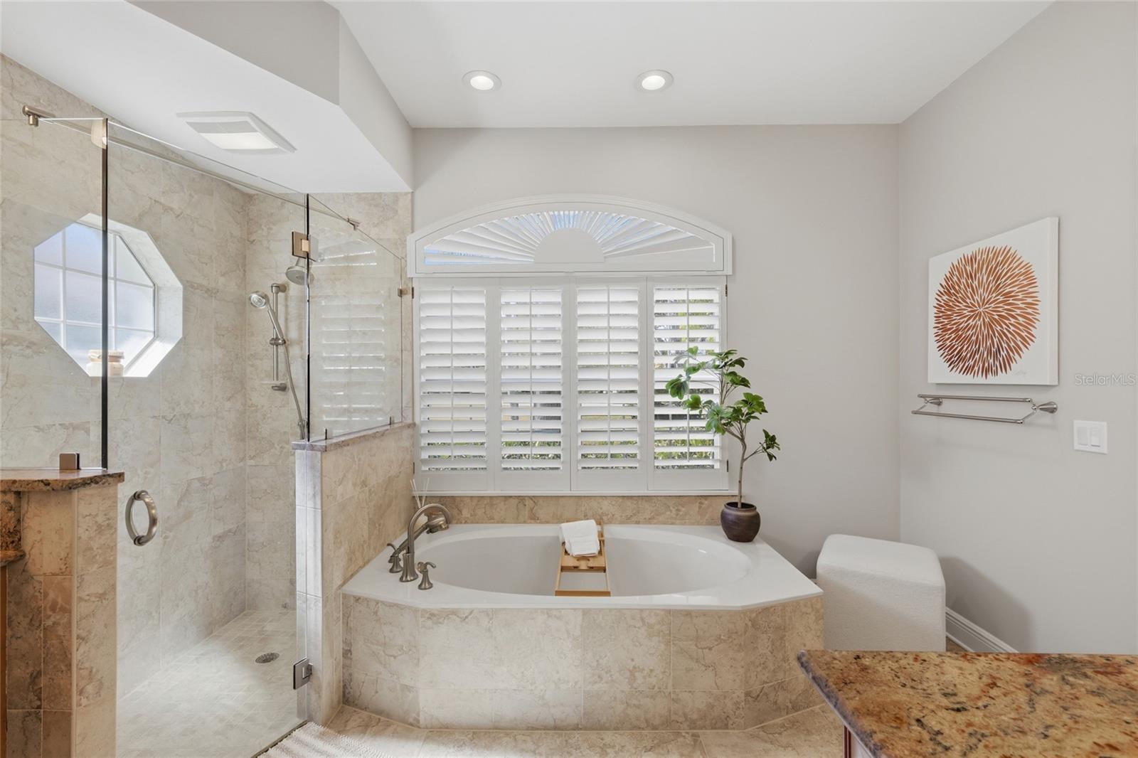 LINKS AT PALM-AIRE - Residential