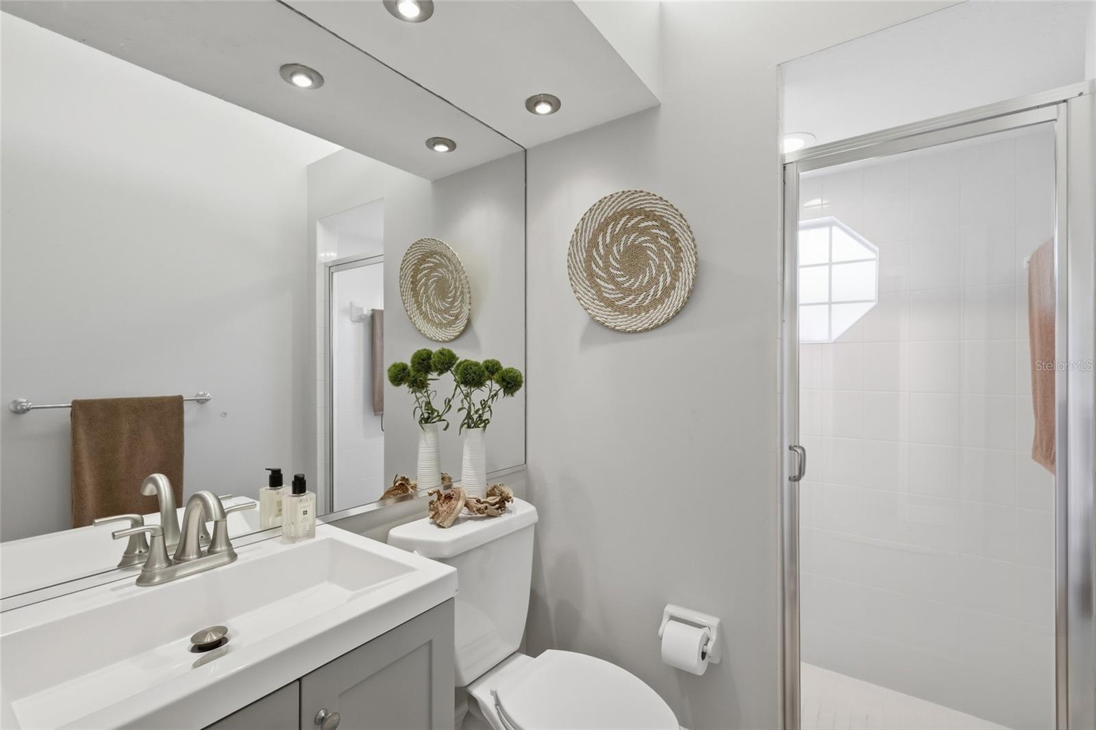 LINKS AT PALM-AIRE - Residential