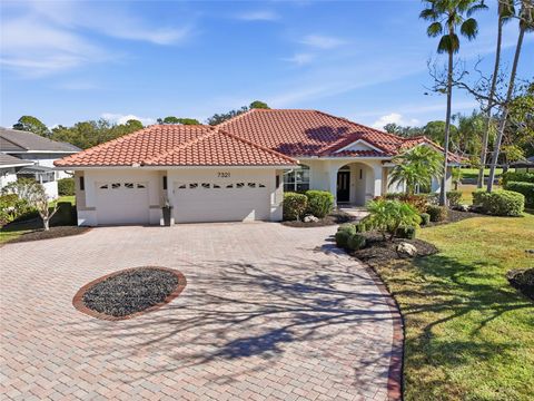 Photo of 7321 Links Court, Sarasota, FL 34243 (MLS # A4681221)