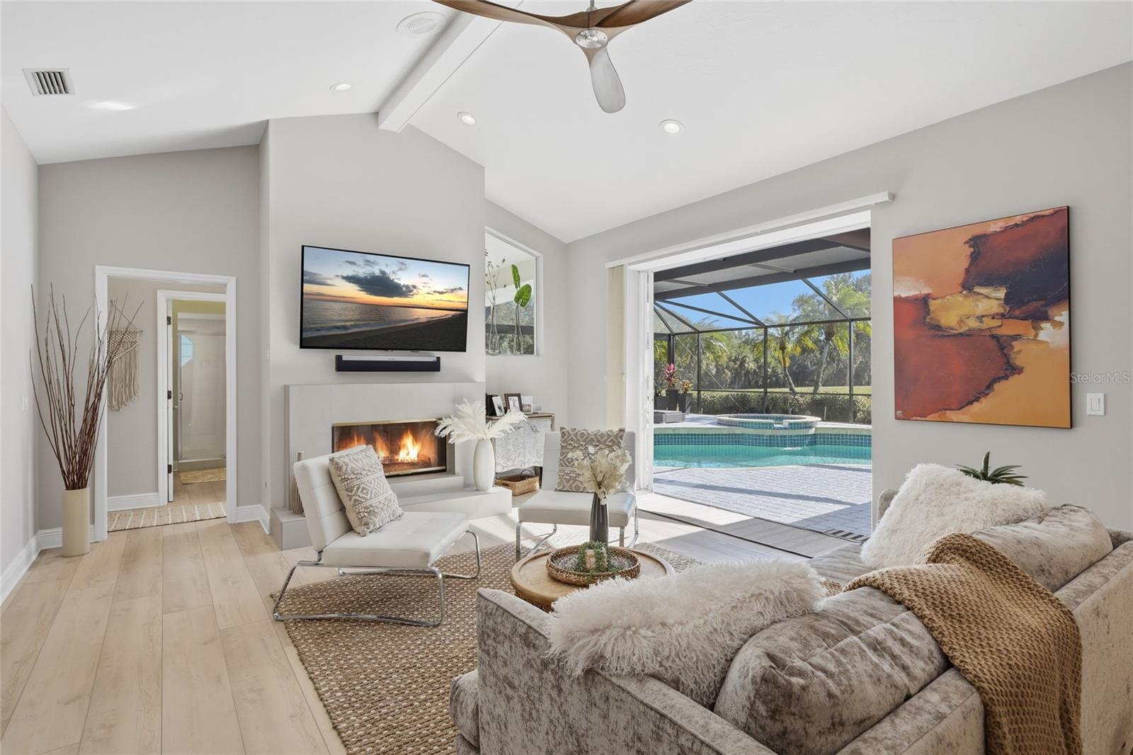 LINKS AT PALM-AIRE - Residential